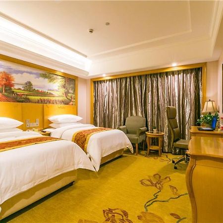 Vienna International Hotel Shanghai Pudong New International Exbition Central ภายนอก รูปภาพ