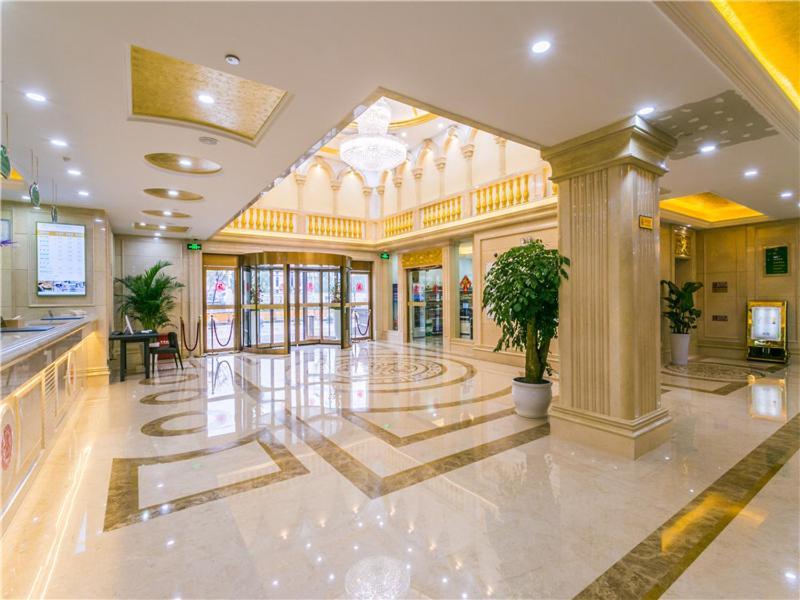 Vienna International Hotel Shanghai Pudong New International Exbition Central ภายนอก รูปภาพ