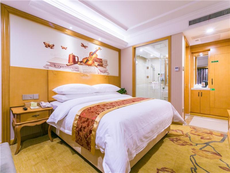 Vienna International Hotel Shanghai Pudong New International Exbition Central ภายนอก รูปภาพ