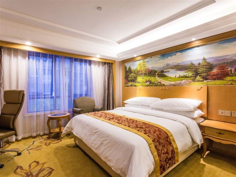 Vienna International Hotel Shanghai Pudong New International Exbition Central ภายนอก รูปภาพ